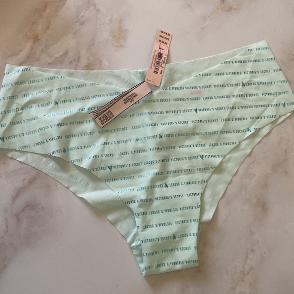 Victoria Secret Underwear panties - Picture 13 of 17